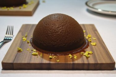 La Bombe à l'Ail : Une Spécialité Savoureuse aux Arômes Authentiques du Tarn