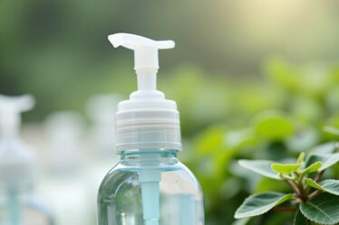 Eau gazeuse naturelle : Comment choisir la meilleure sans ajout de gaz ?